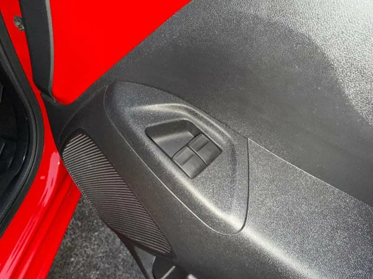 2021-citroen-c1-10-vti-jcc-big-17