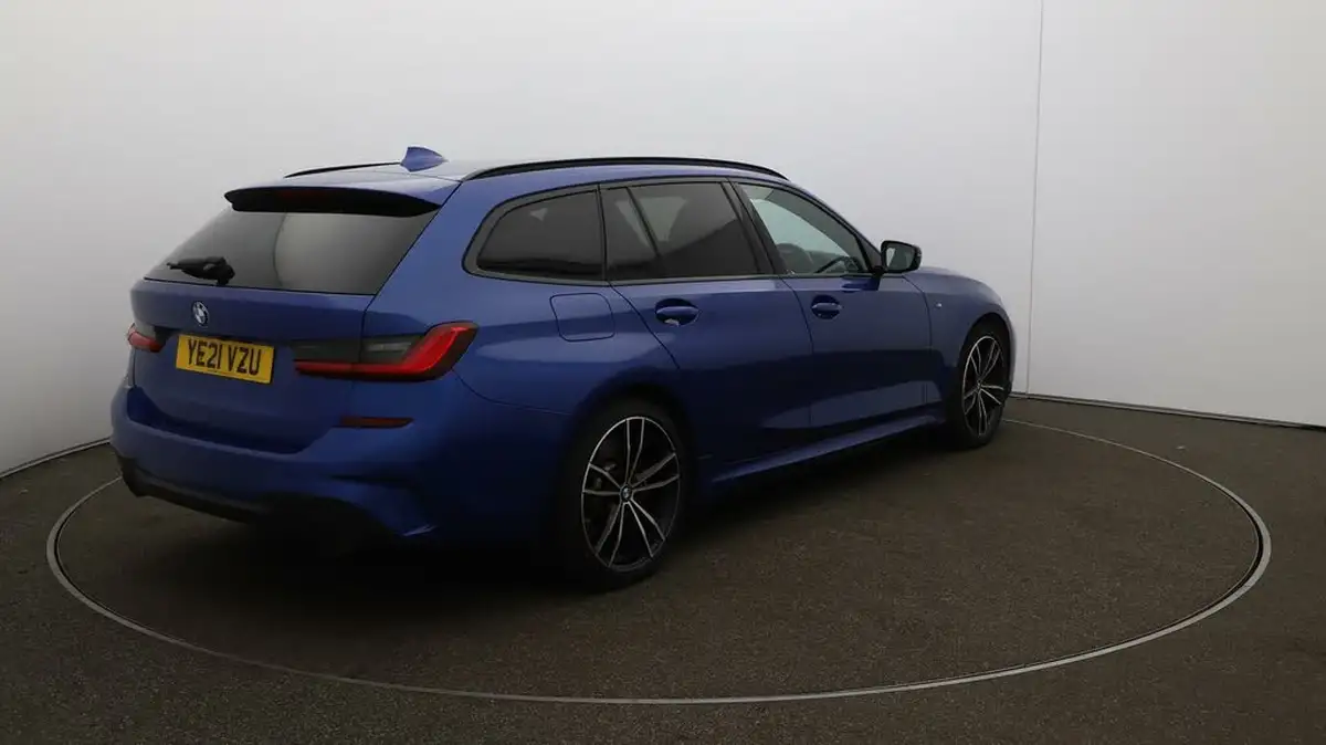 2021-bmw-3-series-20-330e-m-sport-touring-5d-big-45