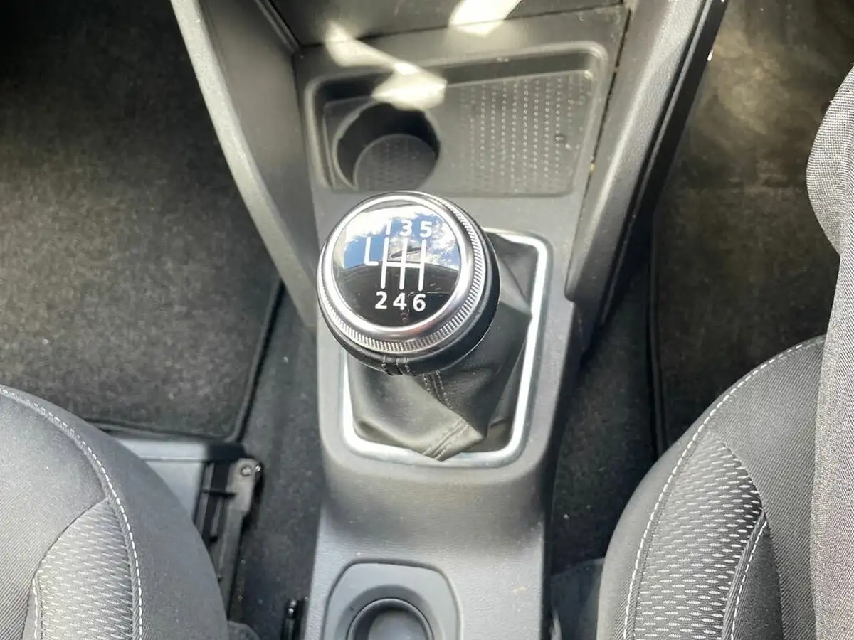 2020-dacia-duster-13-tce-comfort-ss-big-18