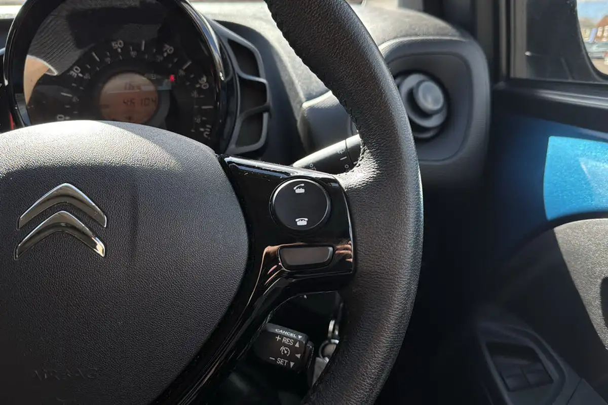 2021-citroen-c1-10-vti-shine-5d-big-16