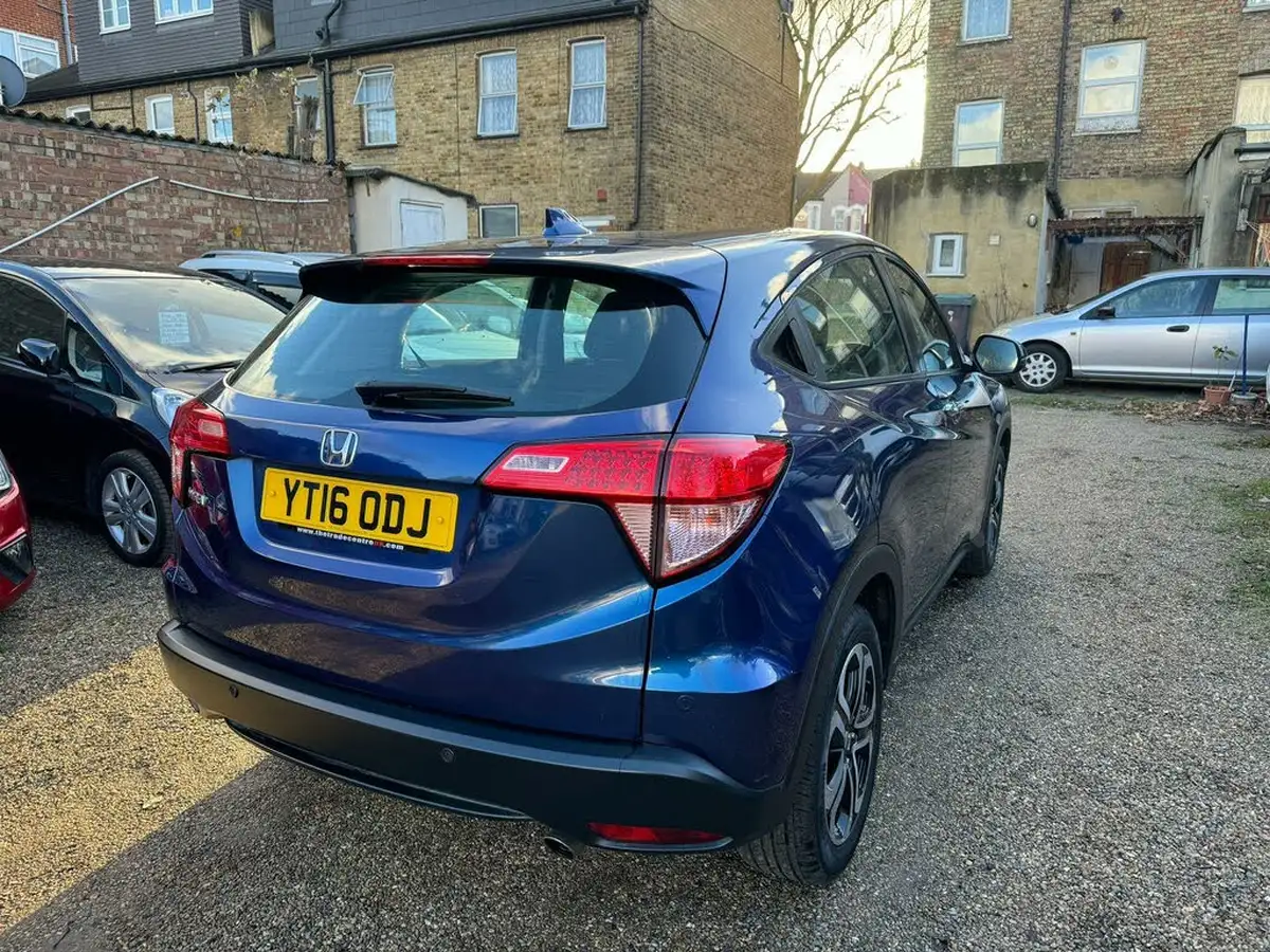 2016-honda-hr-v-15-i-vtec-se-big-14