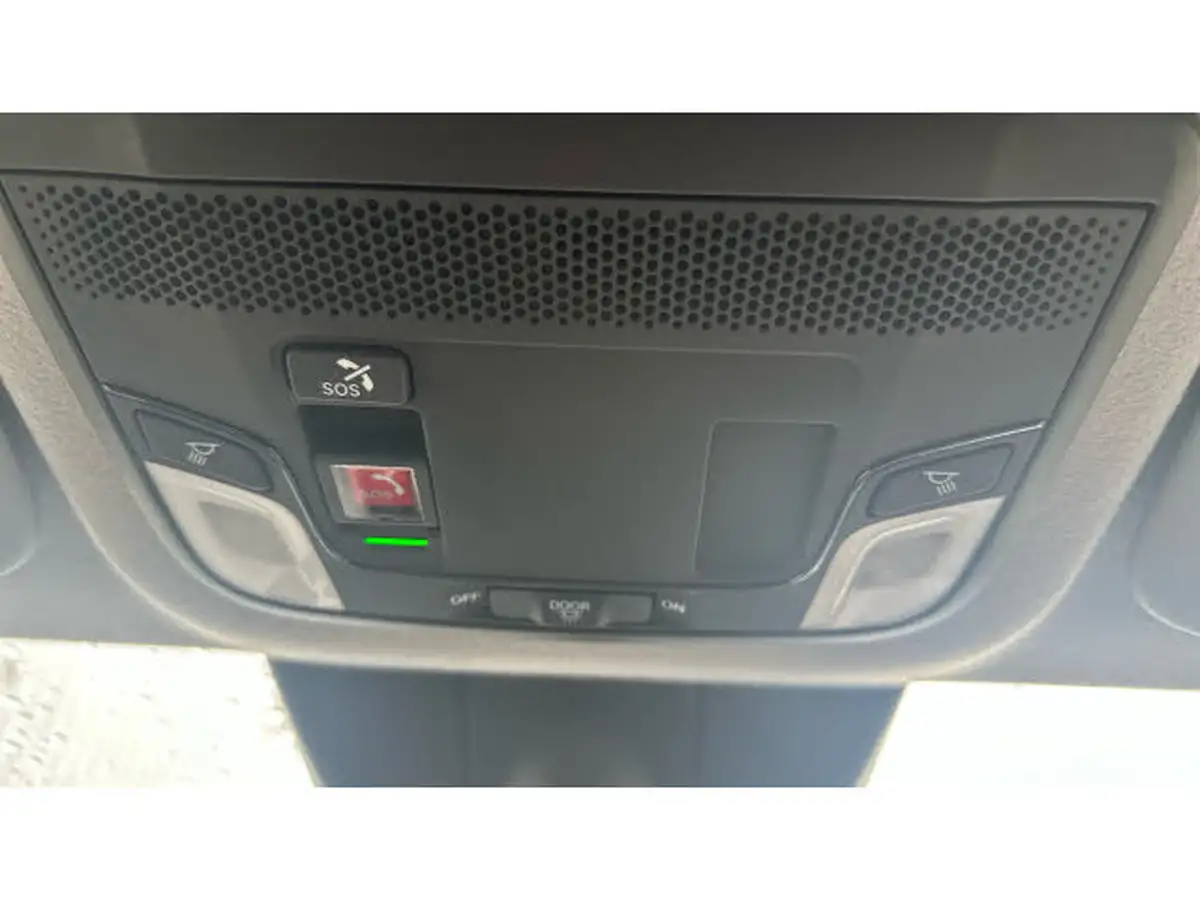 2021-honda-jazz-15-i-mmd-crosstar-ex-109ps-two-tone-big-29