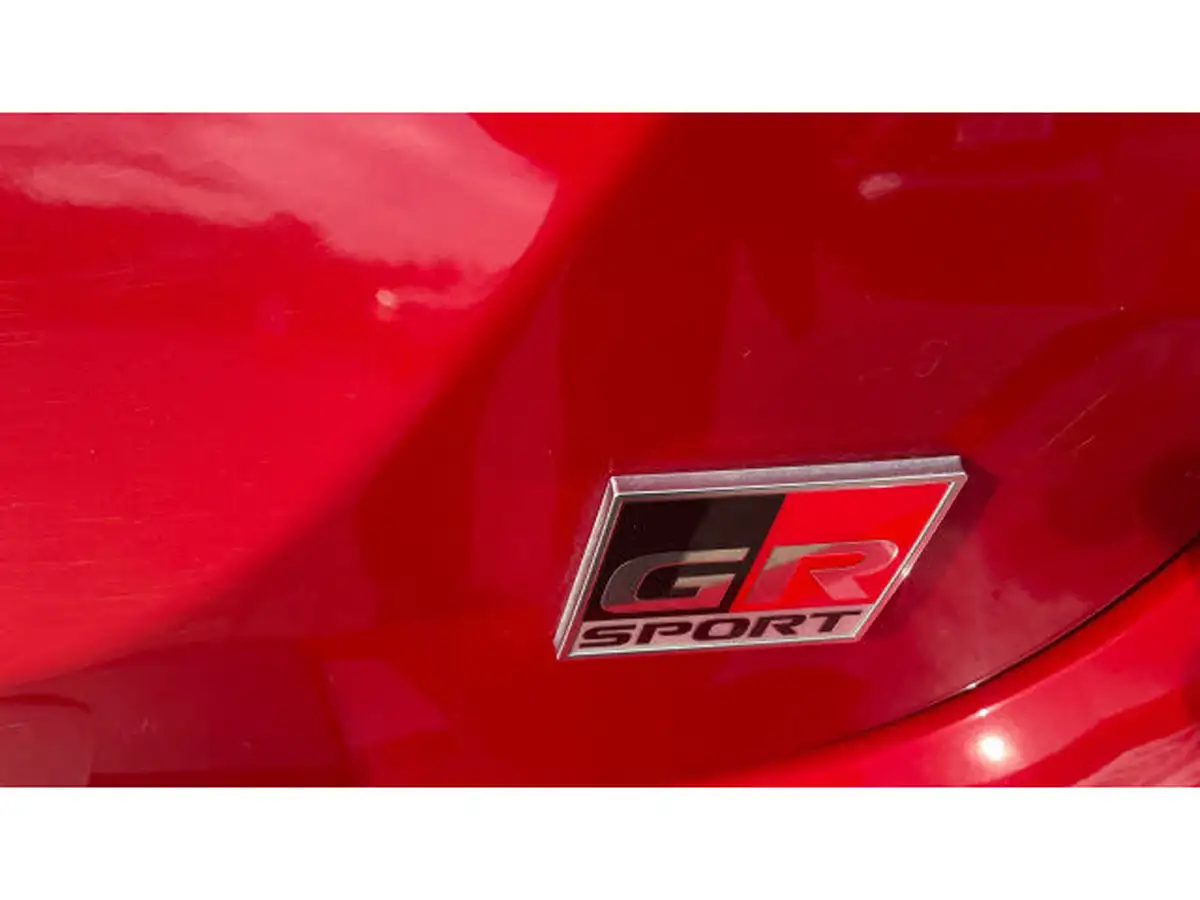 2023-toyota-yaris-15-vvt-i-gr-sport-114bhp-big-31