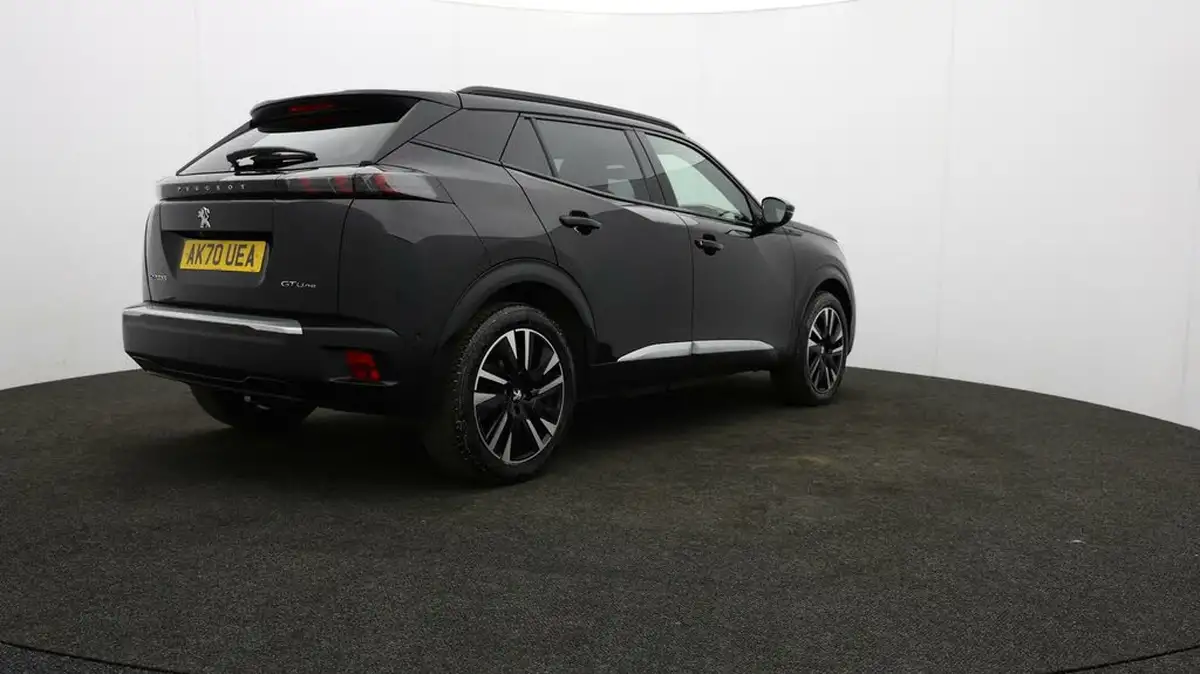 2021-peugeot-2008-suv-e-gt-big-76
