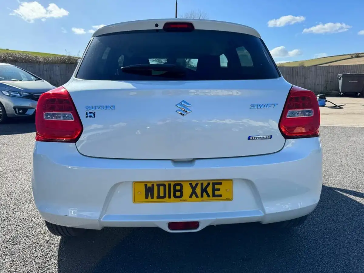 2018-suzuki-swift-10-boosterjet-sz5-111ps-shvs-big-6