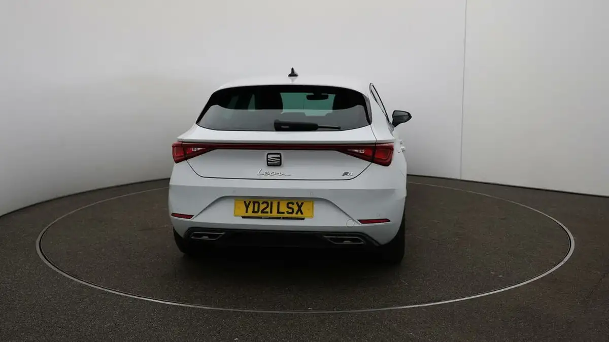 2021-seat-leon-15-tsi-evo-fr-130ps-hatchback-big-55