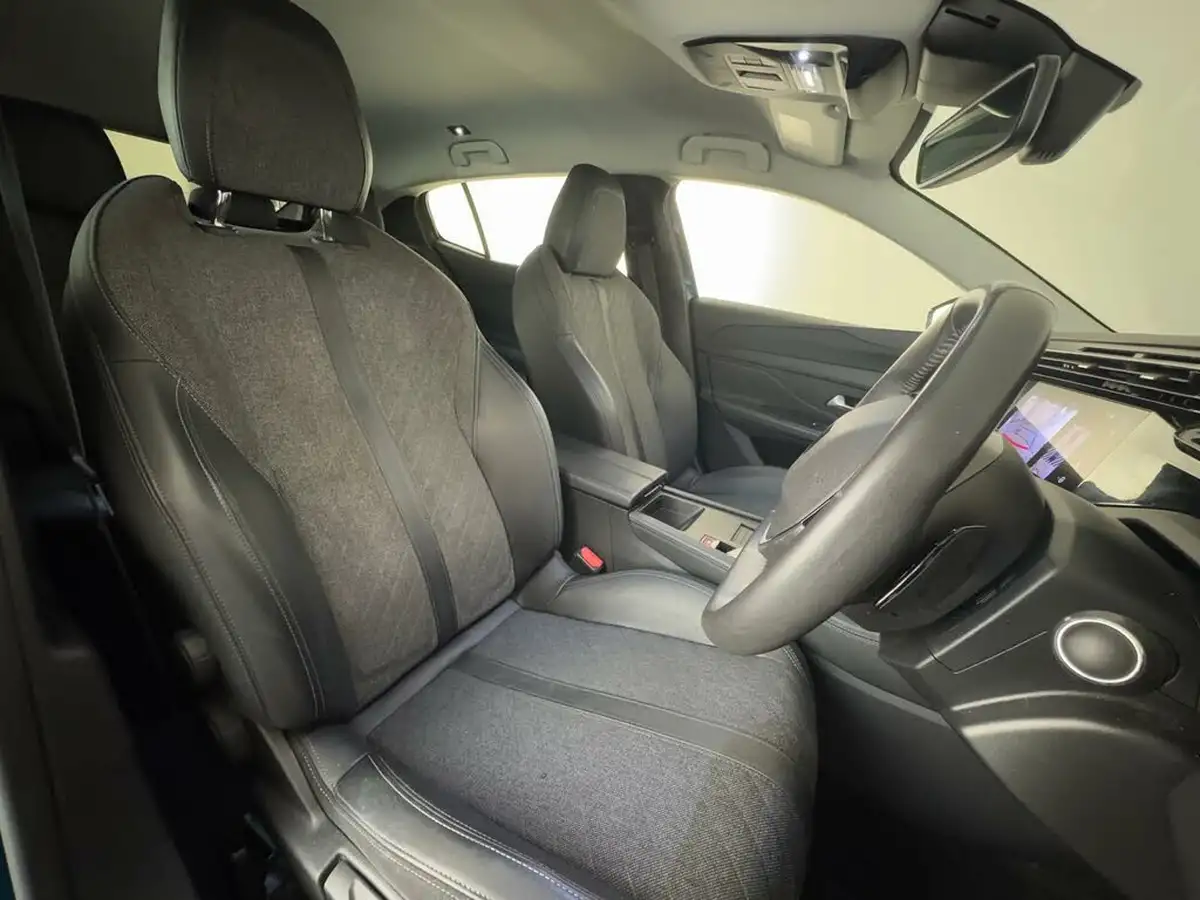 2023-peugeot-408-12-puretech-allure-premium-big-23