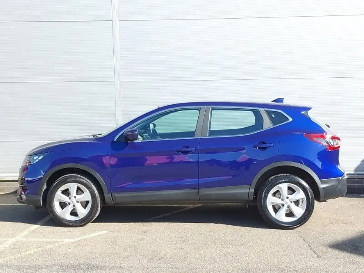2019-nissan-qashqai-15dci-acenta-premium-17in-alloys-dct-big-3