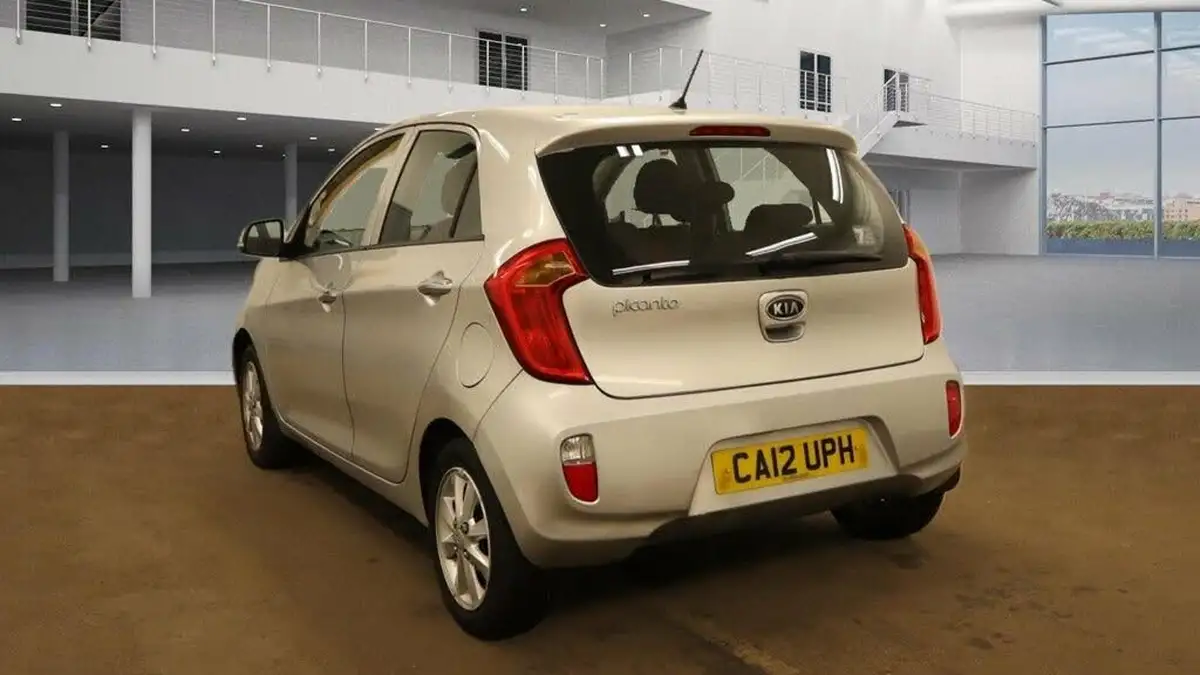 2012-kia-picanto-125-picanto-2-auto-big-5