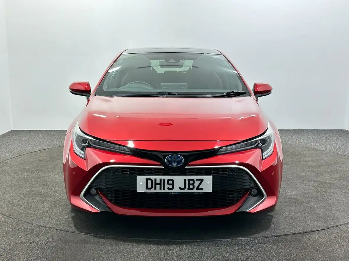 2019-toyota-corolla-20-vvt-i-excel-trk-hatchback-big-1