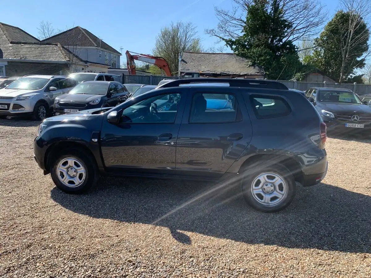 2020-dacia-duster-10-tce-essential-100bhp-ss-big-3