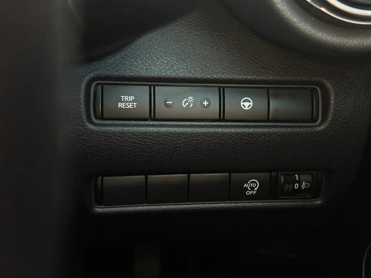 2022-nissan-juke-10-dig-t-tekna-big-36