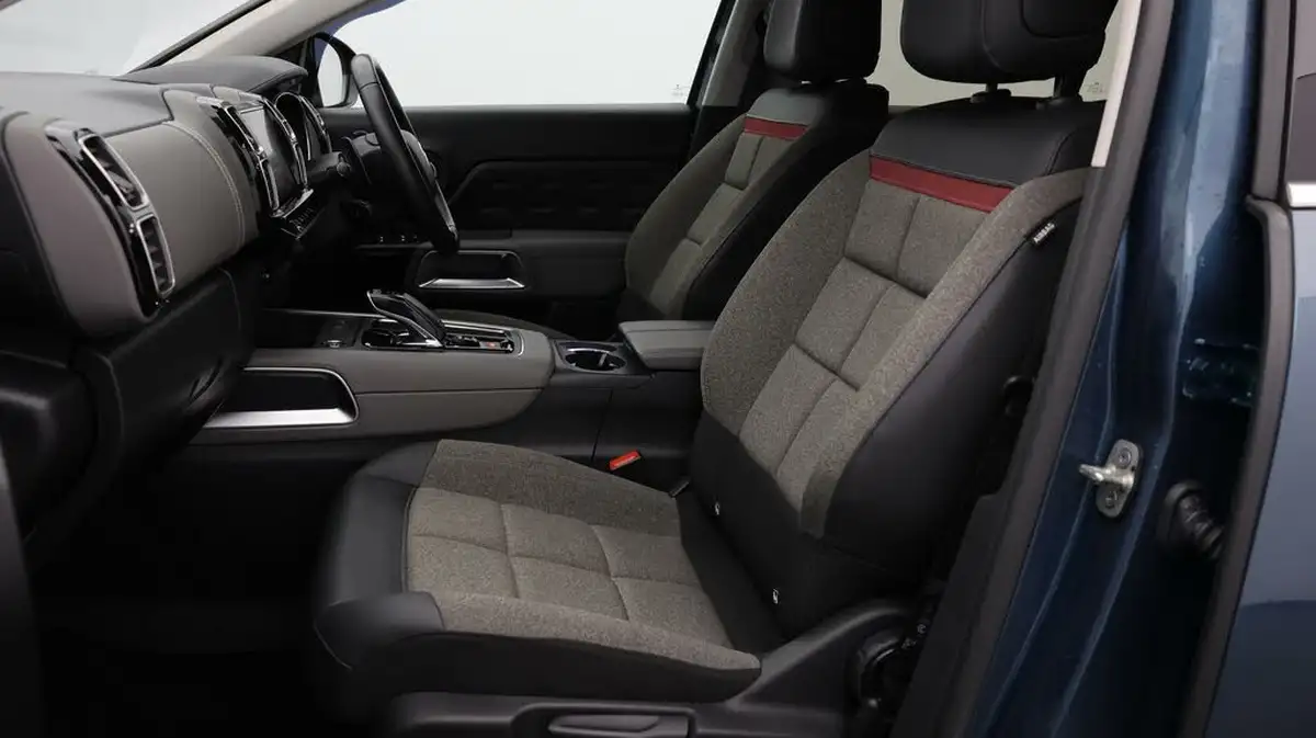 2021-citroen-c5-aircross-12-puretech-shine-eat8-big-13