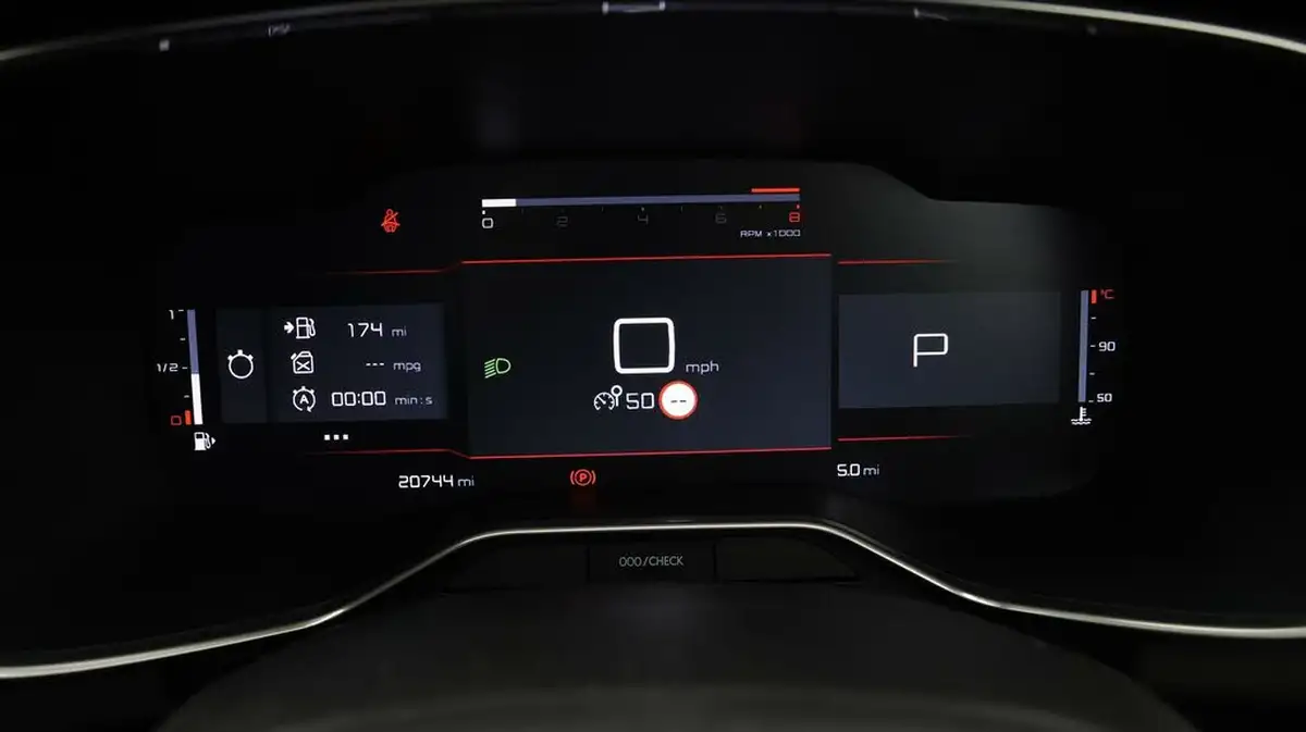 2021-citroen-c5-aircross-12-puretech-shine-eat8-big-9