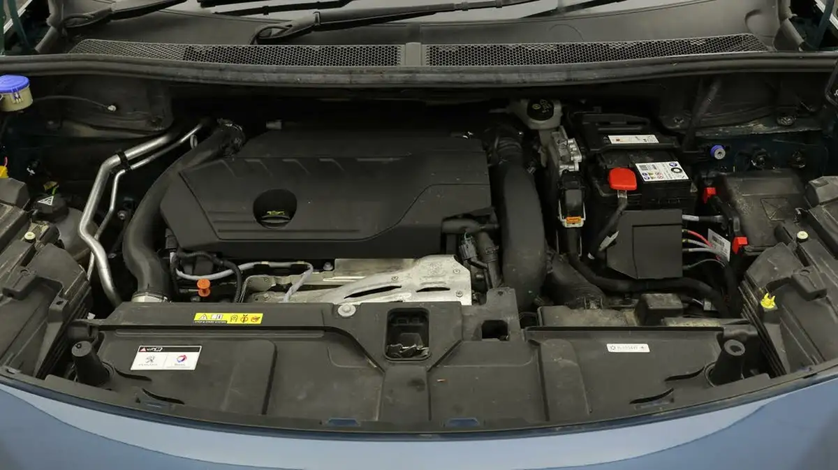 2021-peugeot-3008-suv-16-puretech-gt-premium-180bhp-ss-eat8-big-19