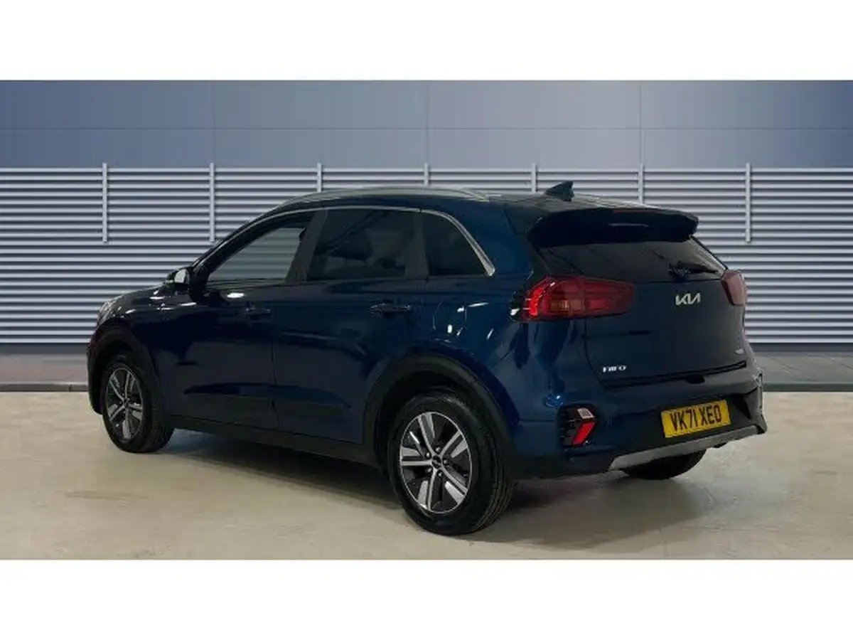 2022-kia-niro-16-gdi-2-139bhp-156kwh-big-1