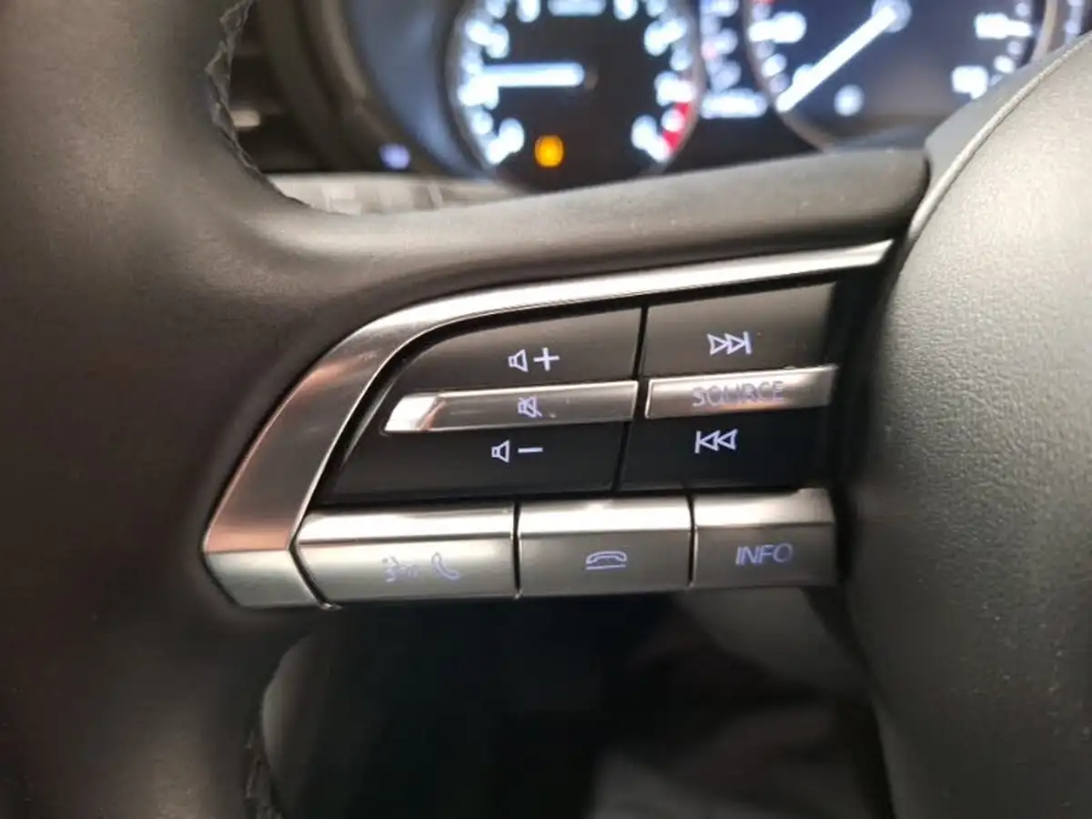 2021-mazda-mazda3-20-sport-lux-122ps-hatchback-5d-big-11