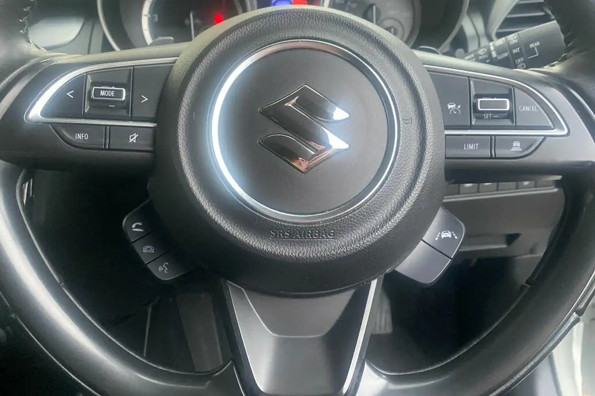 2021-suzuki-swift-12-dualjet-sz5-cvt-big-16