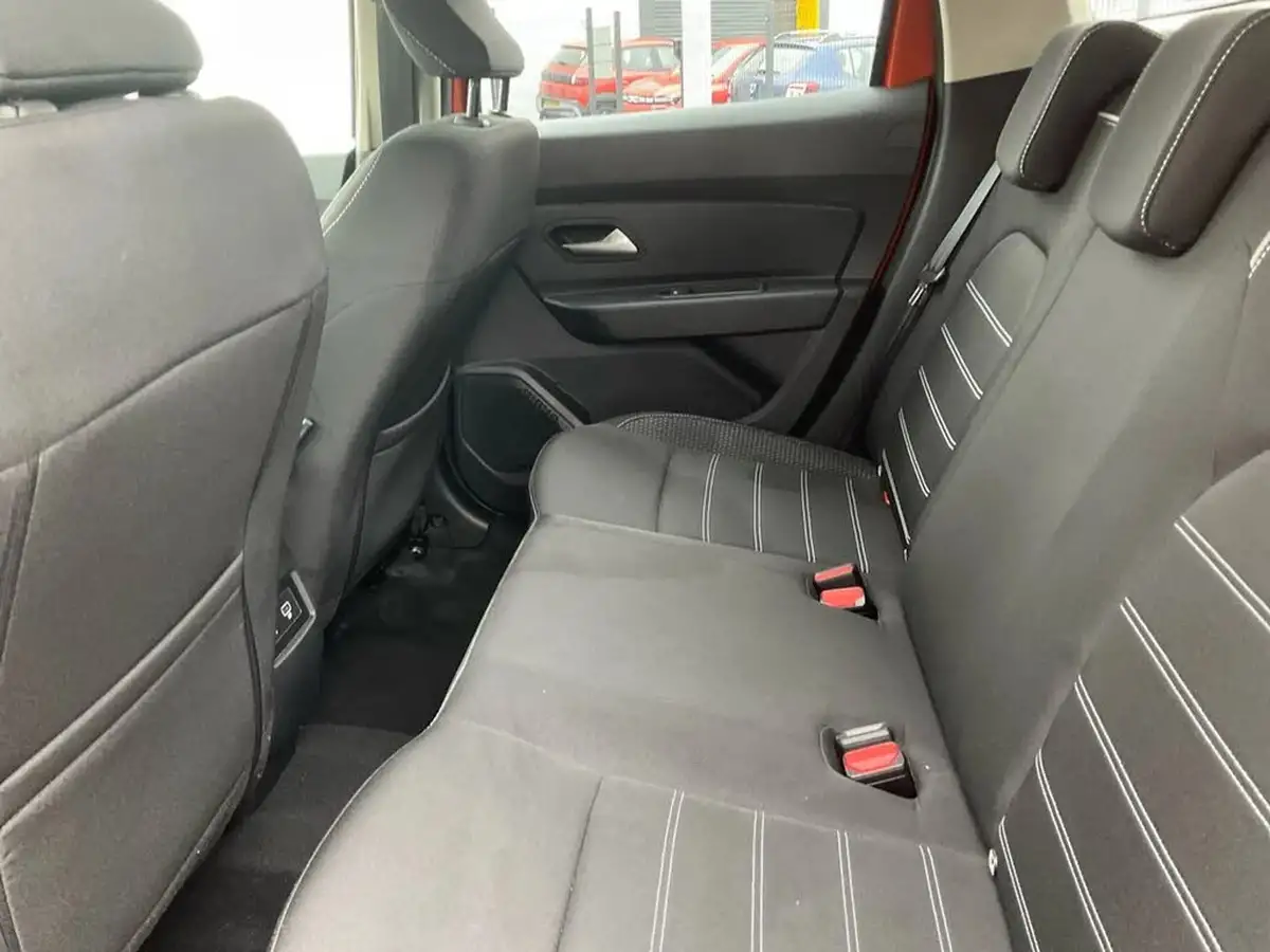 2022-dacia-duster-13-tce-prestige-150bhp-edc-big-20