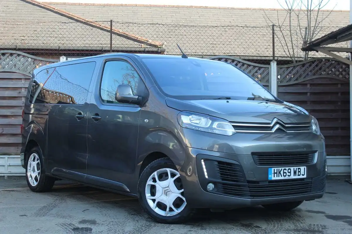 2019-citroen-spacetourer-20bluehdi-feel-m-150ps-big-0