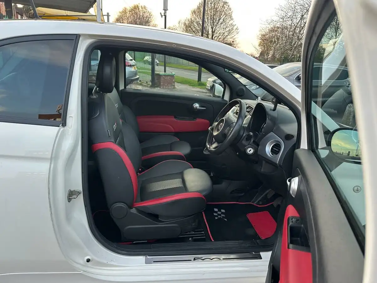 2015-fiat-500-12-s-big-16