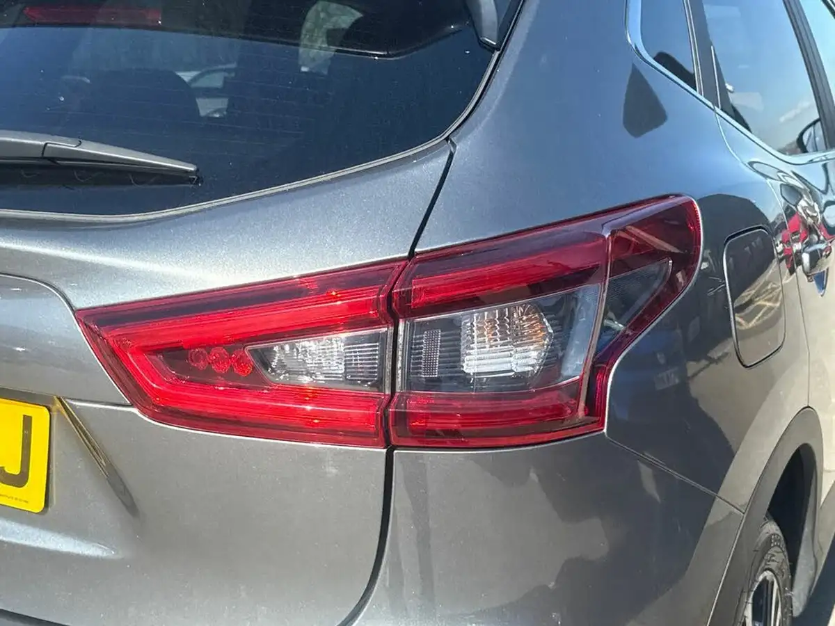 2017-nissan-qashqai-15dci-n-connecta-big-20
