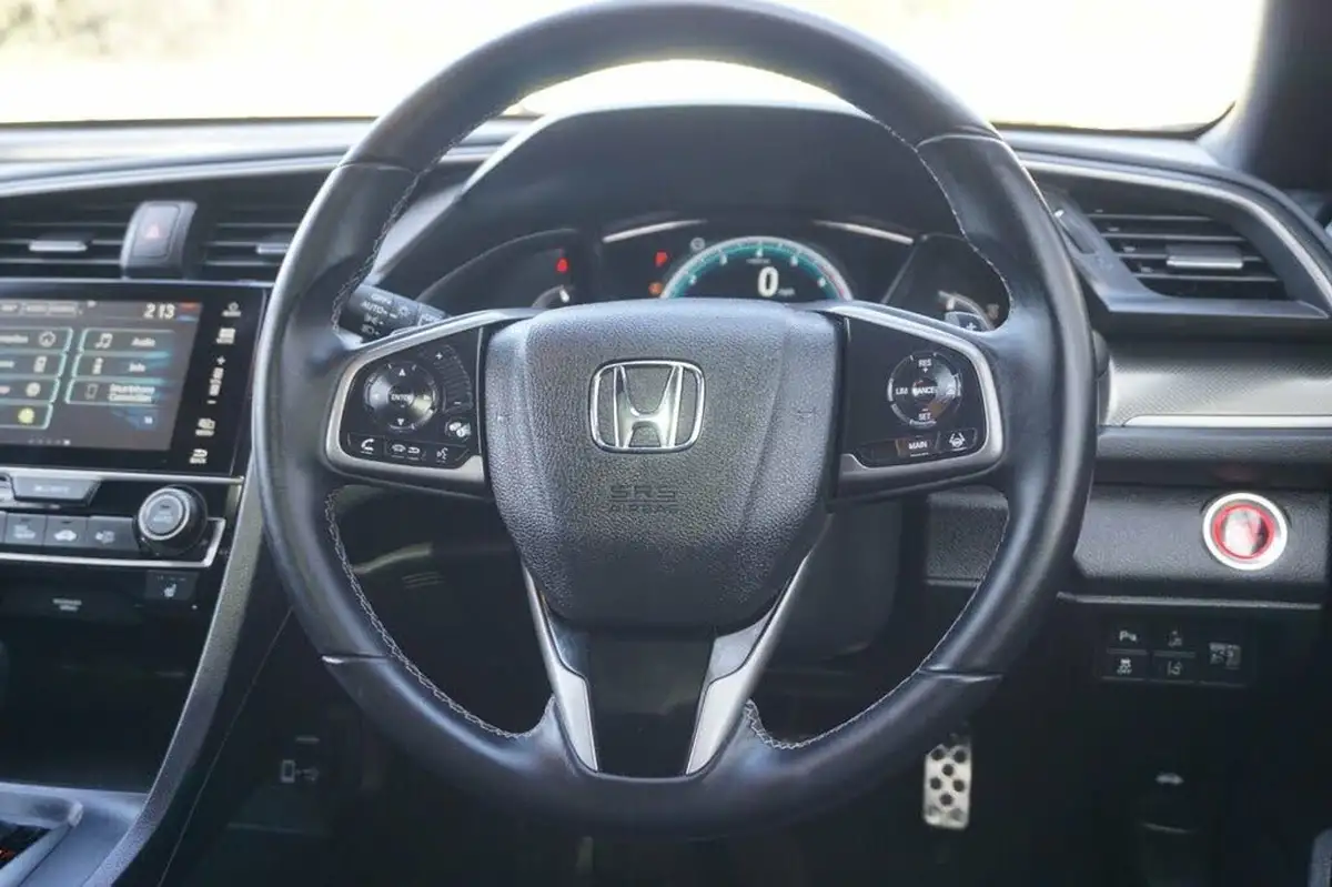 2018-honda-civic-10-vtec-turbo-ex-129ps-ss-hatchback-5d-cvt-big-17