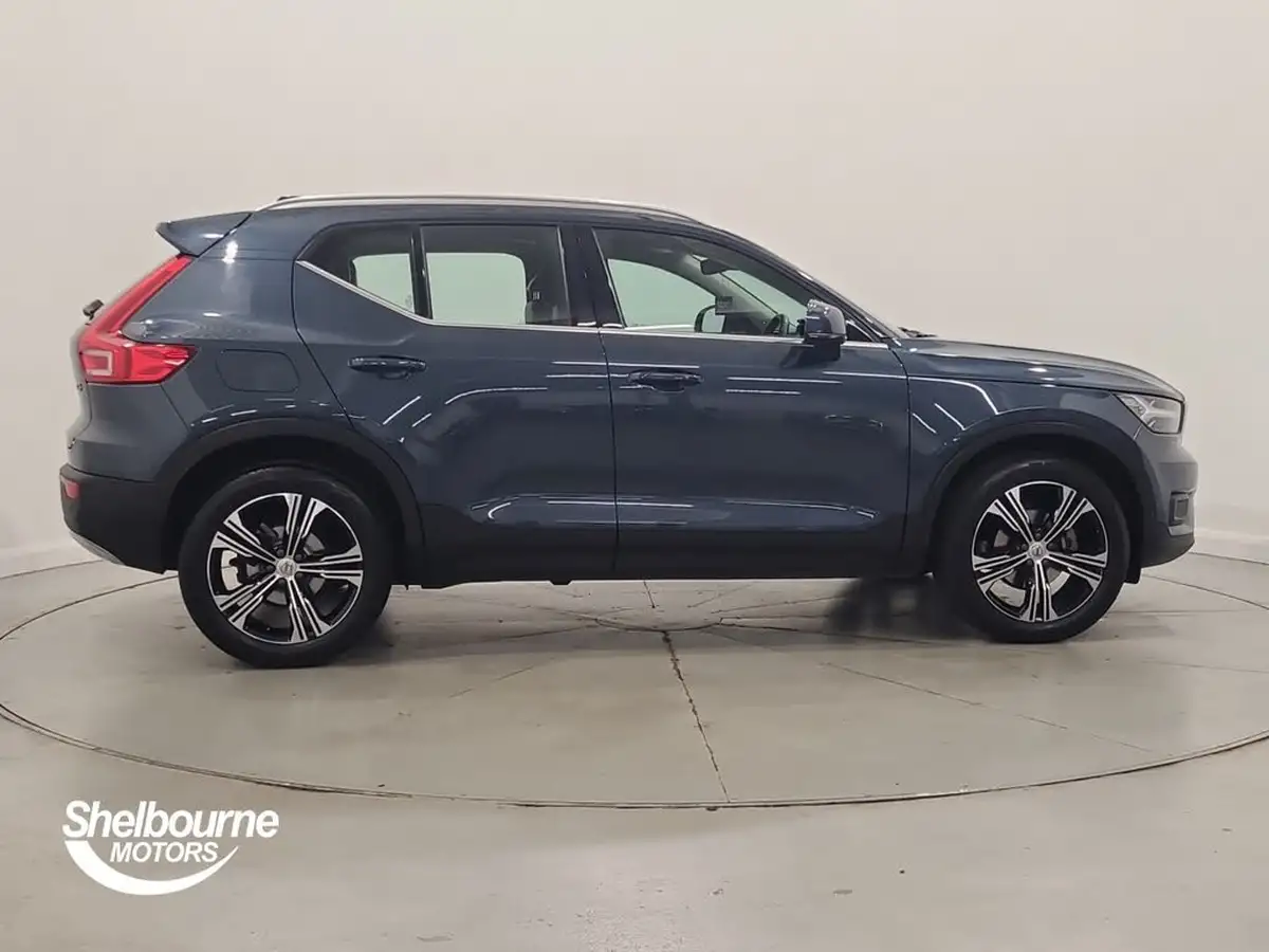 2021-volvo-xc40-15-t3-inscription-pro-161bhp-auto-big-2