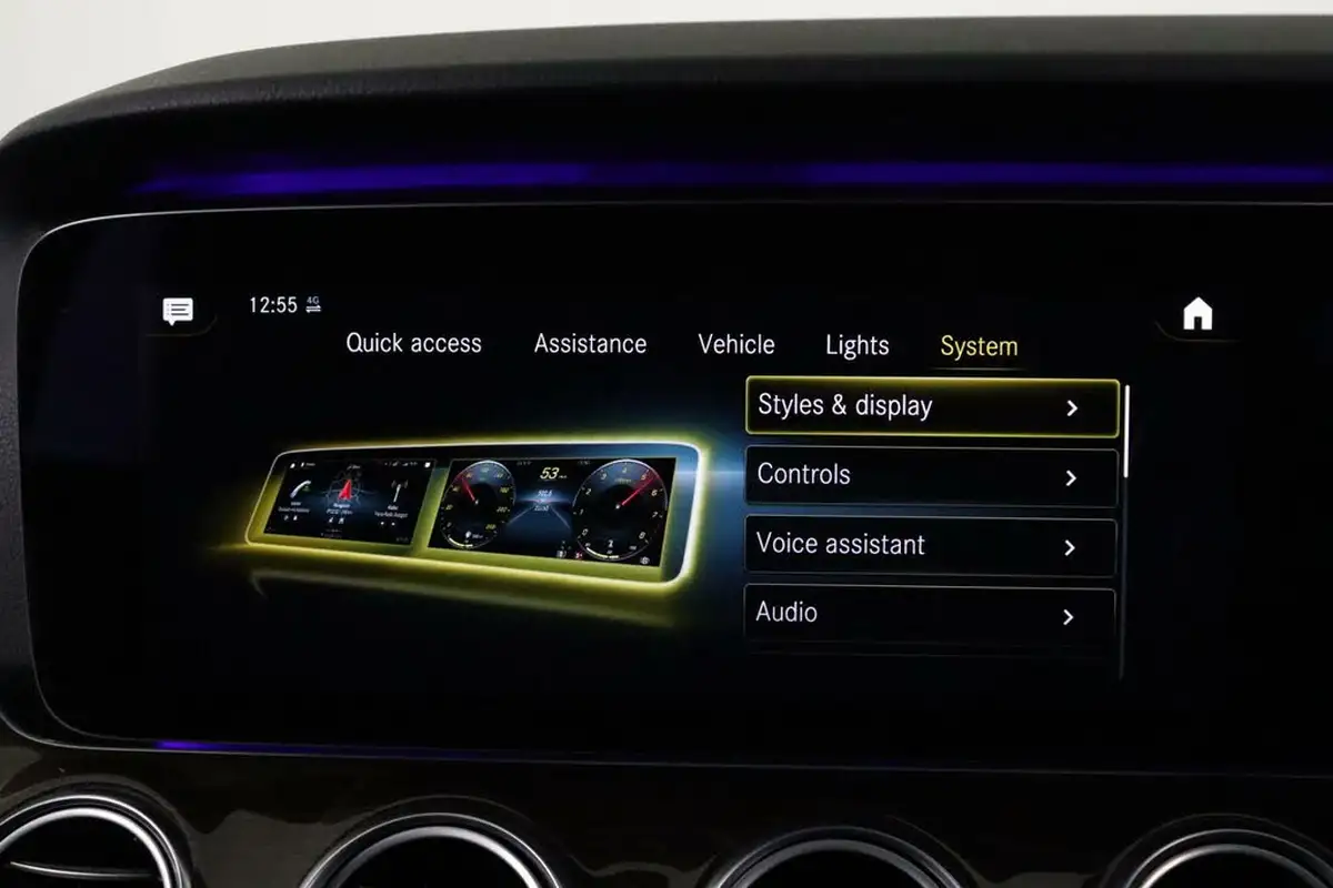 2020-mercedes-benz-e-class-20d-e300de-amg-line-edition-eq-power-saloon-4d-big-50