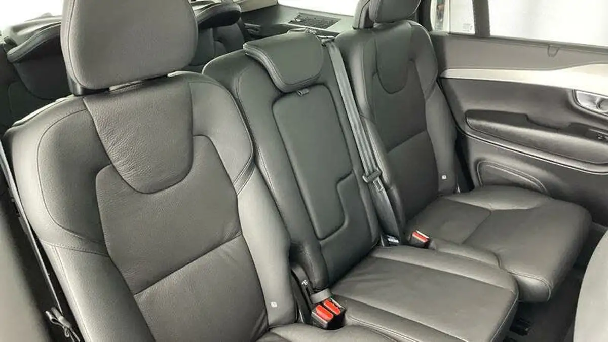 2024-volvo-xc90-20-b5-plus-big-25
