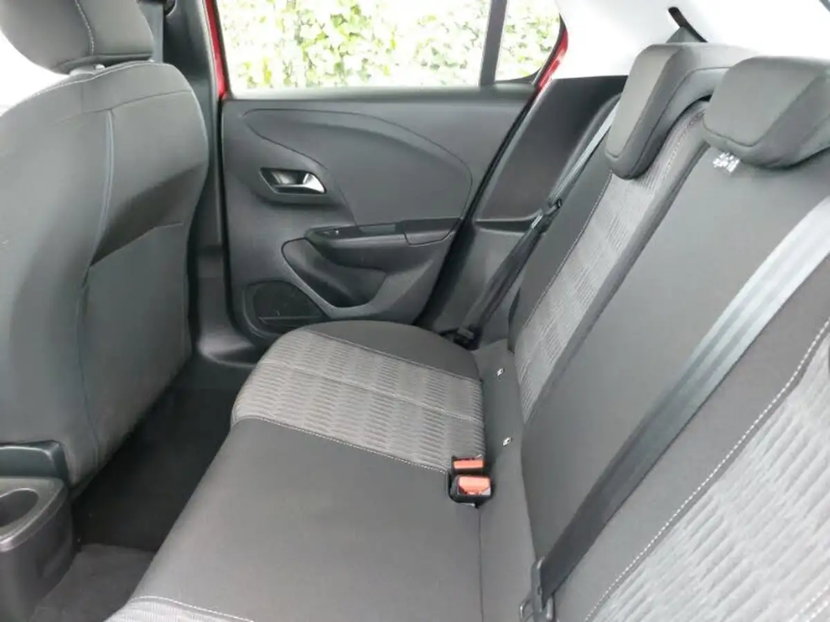2021-vauxhall-corsa-12i-se-edition-big-5