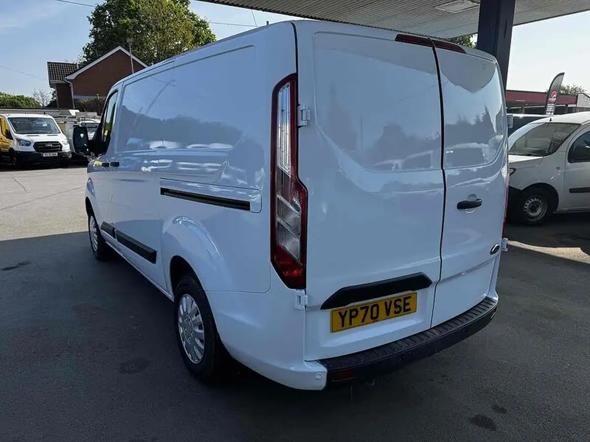 2020-ford-transit-custom-20tdci-300-l1h1-trend-130pseu6dt-panel-van-big-5