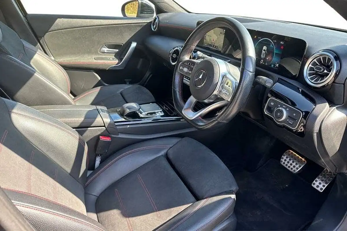 2018-mercedes-benz-a-class-15d-a180d-amg-line-116ps-ss-hatchback-5d-7g-dct-big-8
