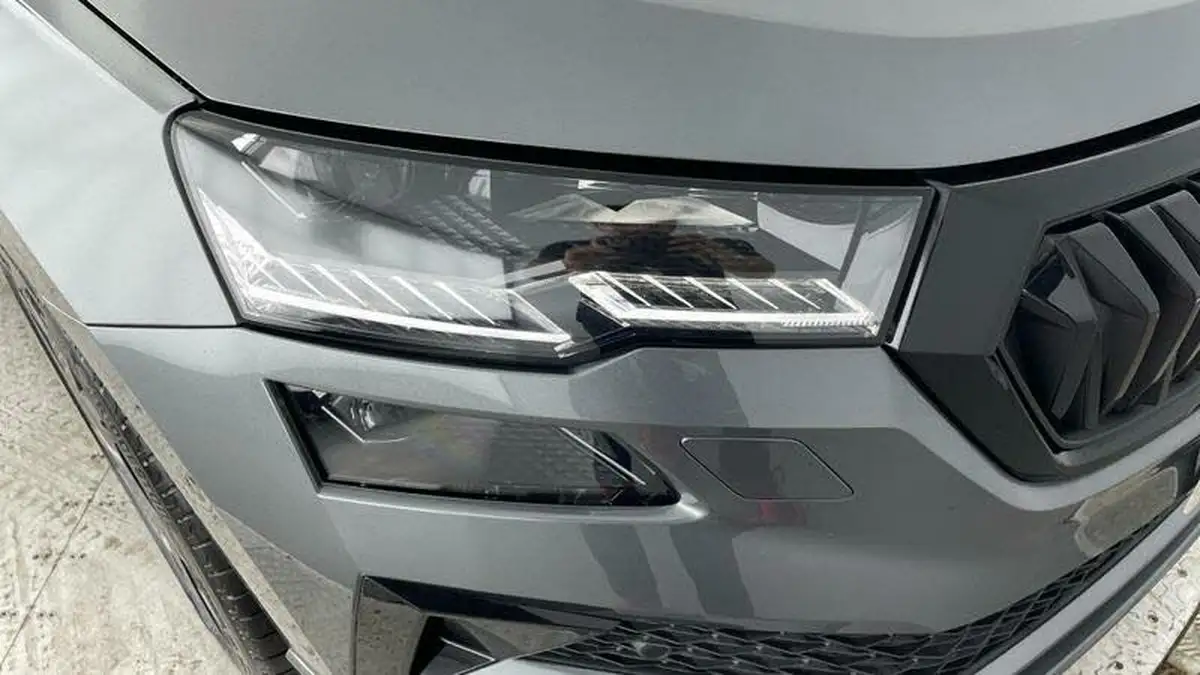 2023-skoda-karoq-15-tsi-sportline-dsg-big-41