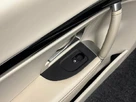2016-maserati-granturismo-42-small-40