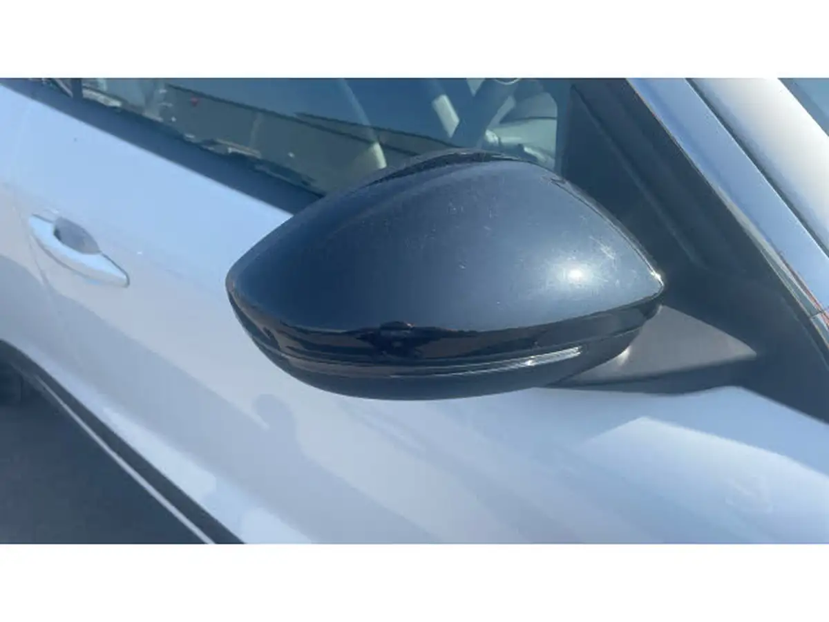 2023-vauxhall-mokka-12-design-136ps-big-37