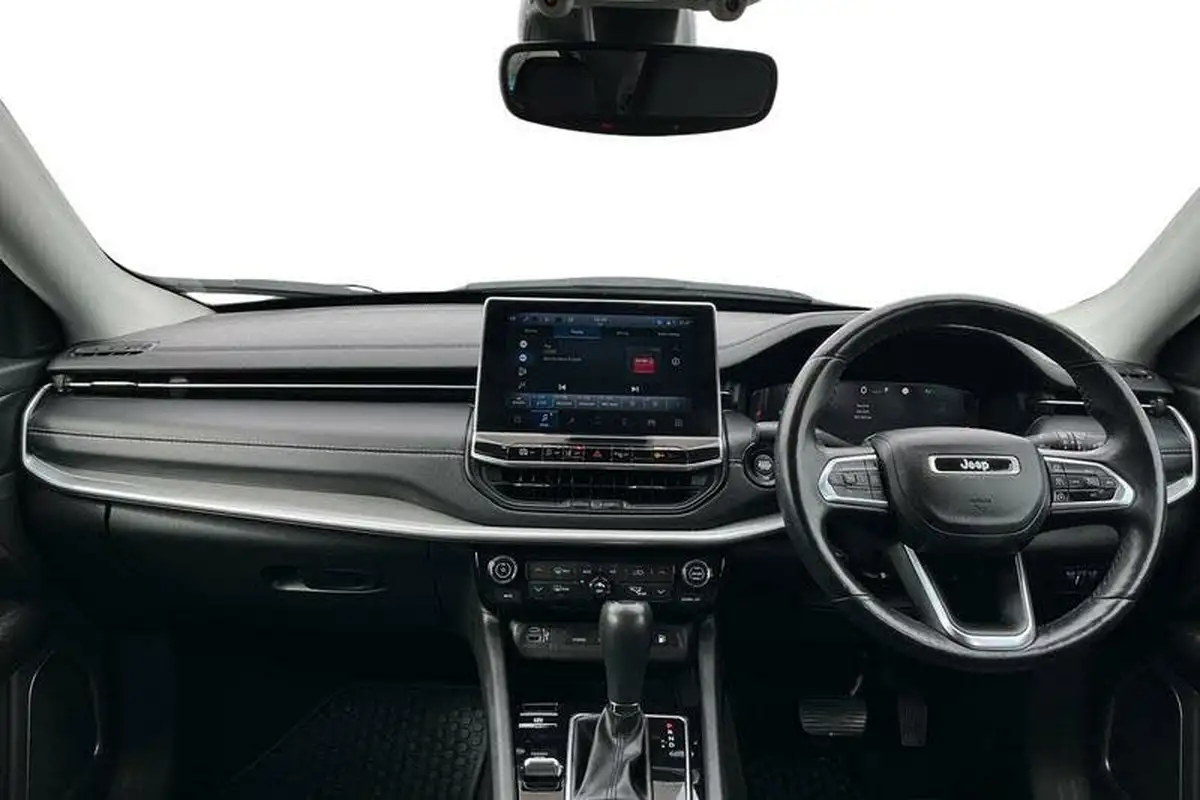 2023-jeep-compass-13-gse-s-big-9