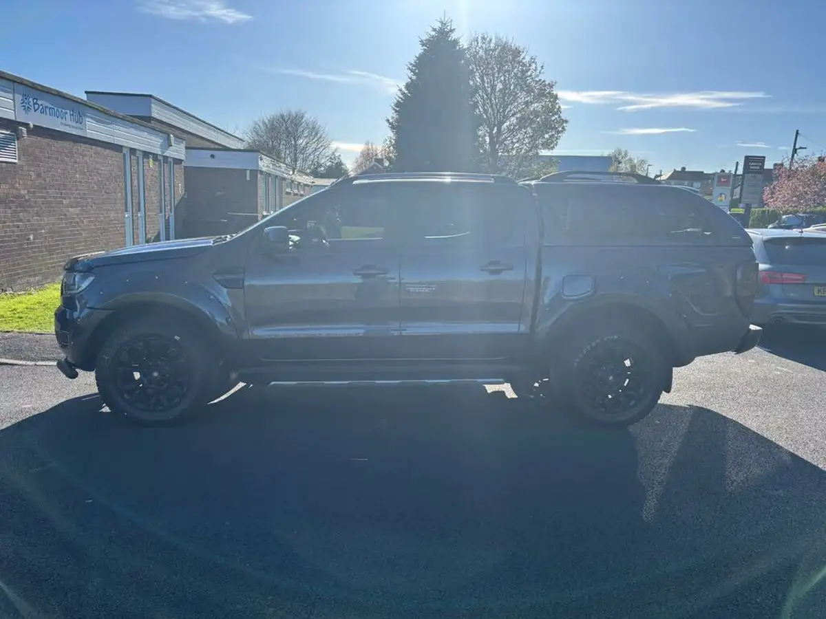 2017-ford-ranger-32td-wildtrak-200pseu6-pick-up-auto-big-3