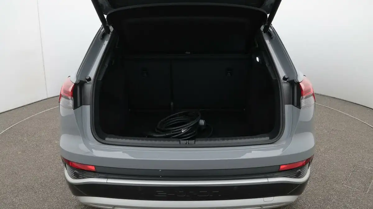 2022-audi-q4-e-tron-40e-s-line-station-wagon-big-17