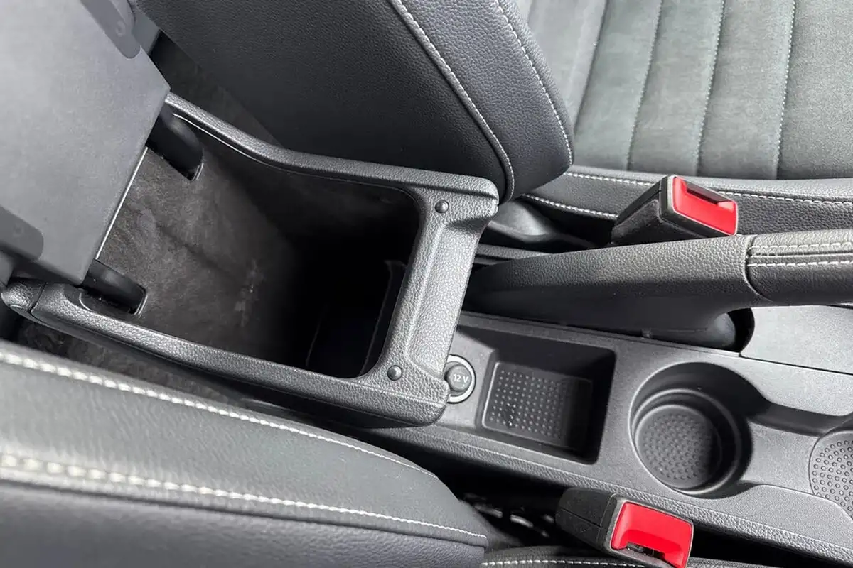 2022-seat-arona-10-tsi-xperience-big-60