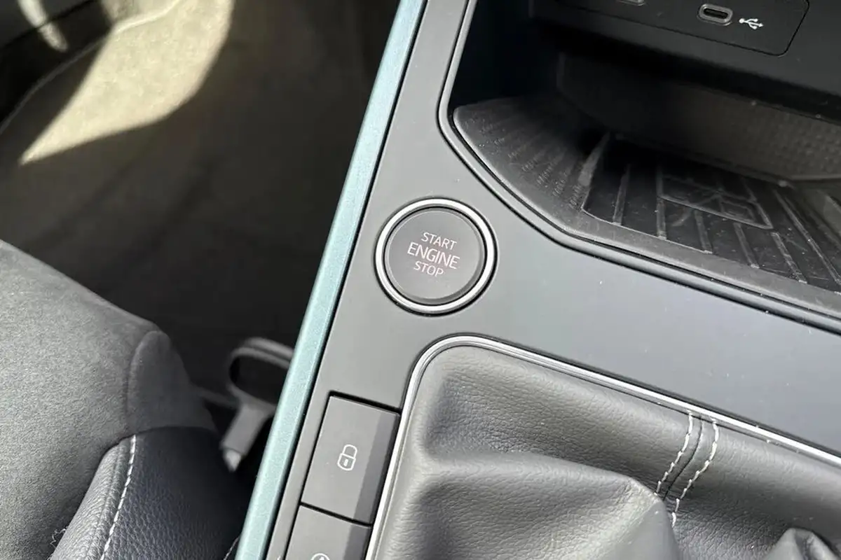 2022-seat-arona-10-tsi-xperience-big-56