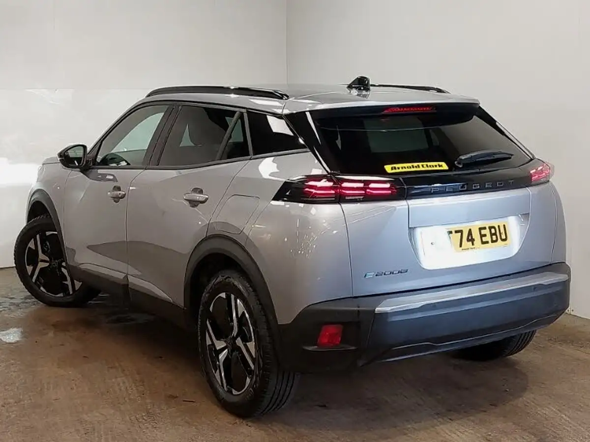 2024-peugeot-2008-suv-e-allure-136ps-50kwh-big-1