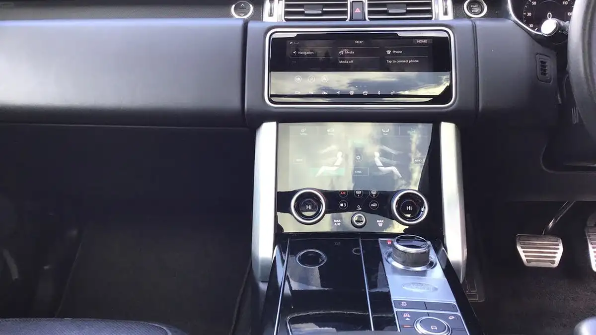 2021-land-rover-range-rover-30-d300-westminster-black-big-13