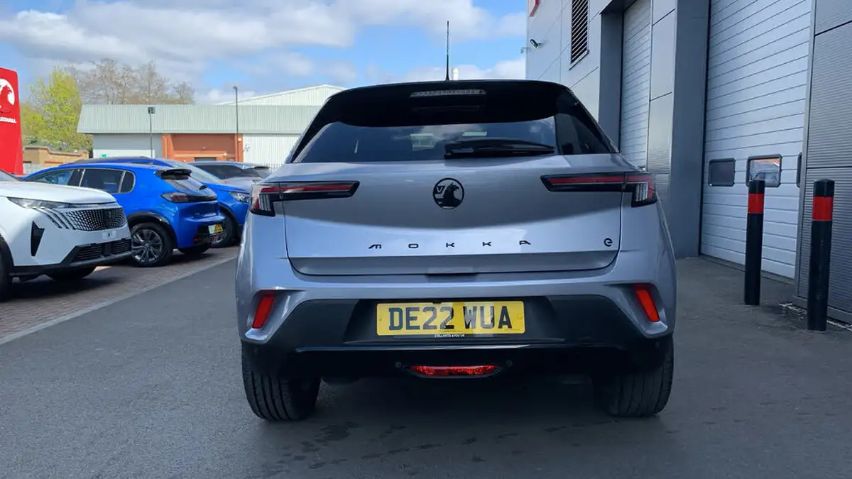 2022-vauxhall-mokka-e-sri-premium-big-8