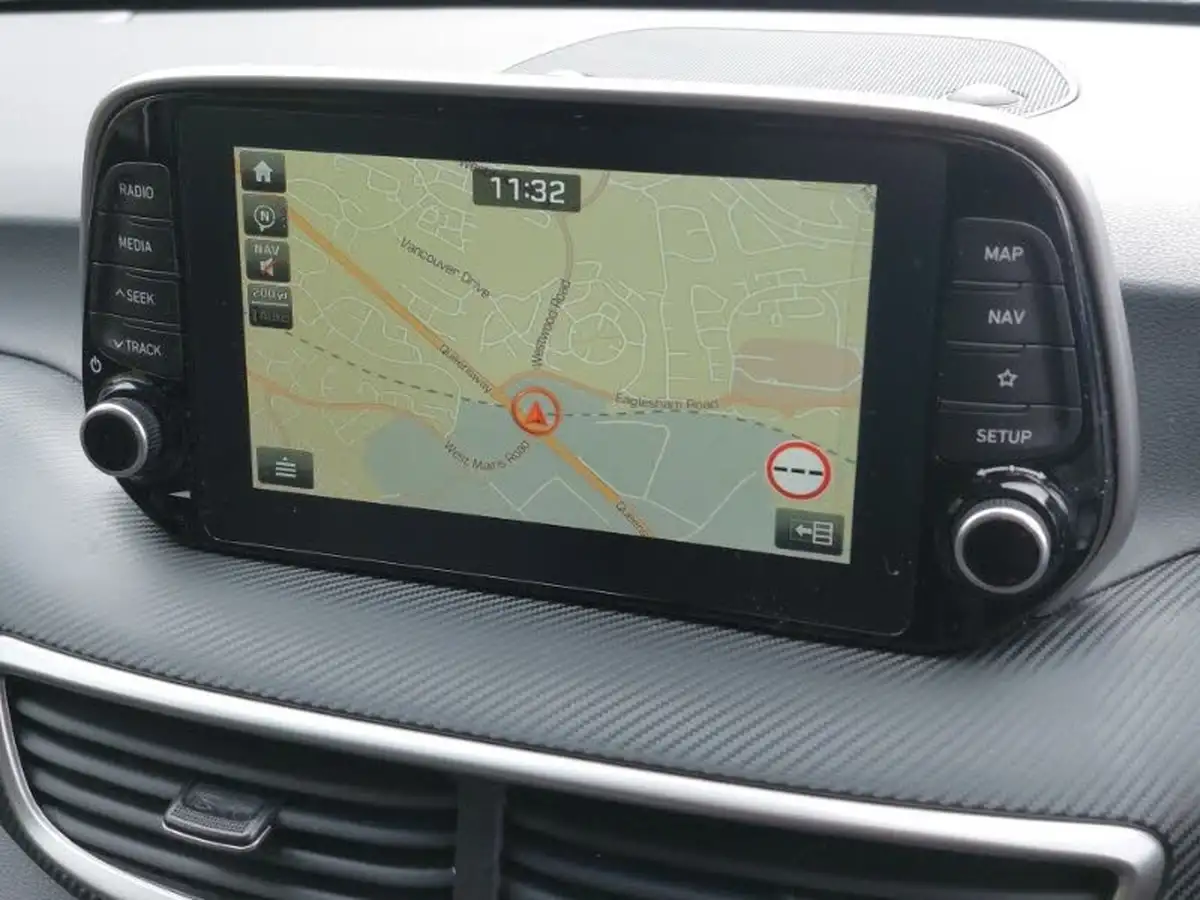 2018-hyundai-tucson-16-gdi-se-nav-big-15