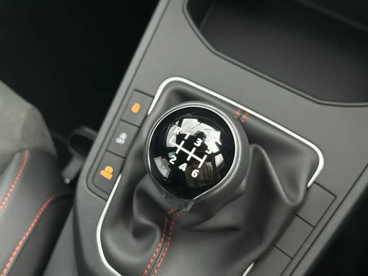 2025-seat-ibiza-10-tsi-fr-sport-115ps-big-26