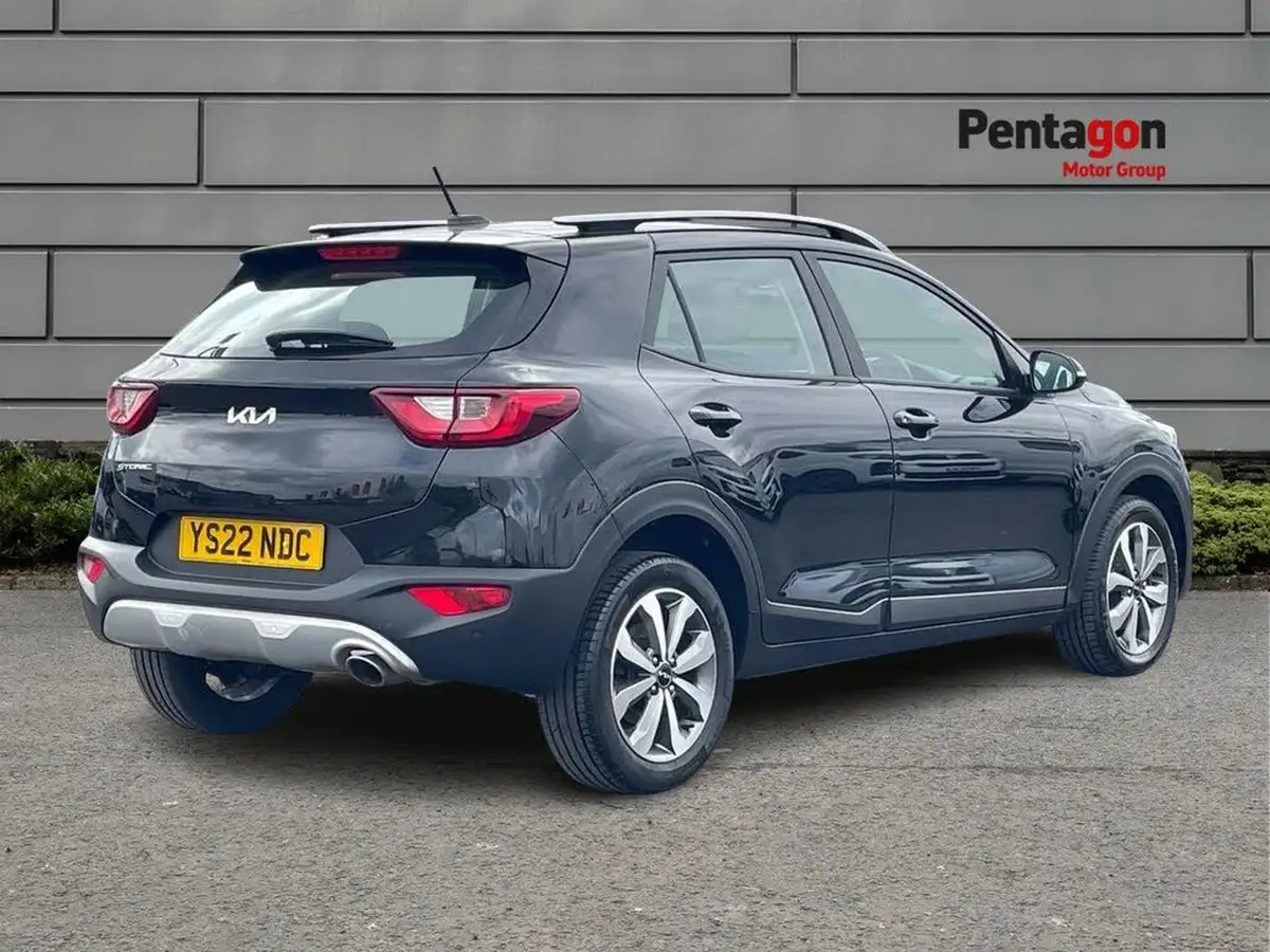 2022-kia-stonic-10-t-gdi-2-big-3