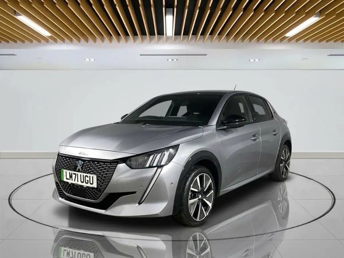 2021-peugeot-208-e-gt-premium-big-3