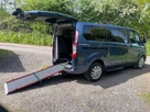 2024-ford-tourneo-custom-small-0