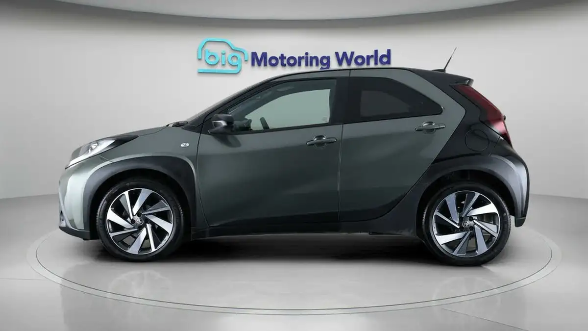 2022-toyota-aygo-x-10-vvt-i-edge-big-4